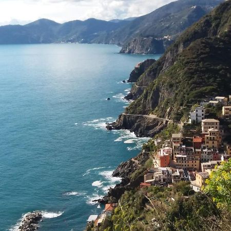Nonno Dante Apartment Riomaggiore Luaran gambar